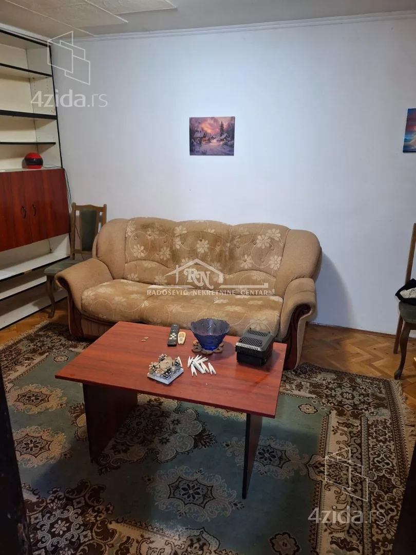 Garsonjera | 4zida