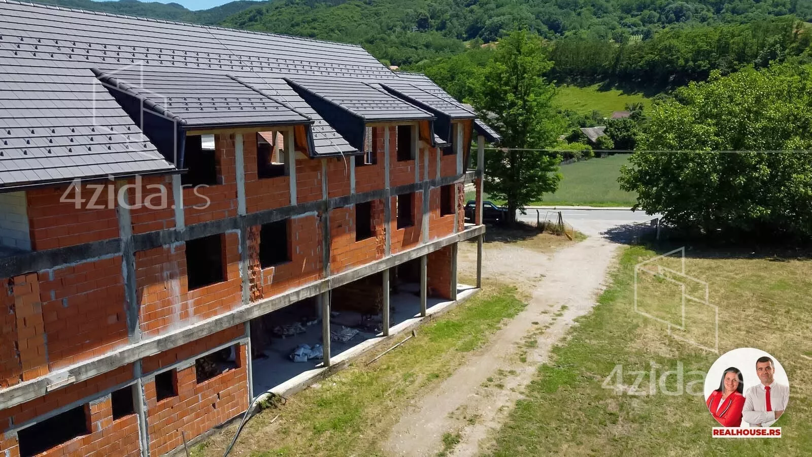 Turistički objekat | 4zida