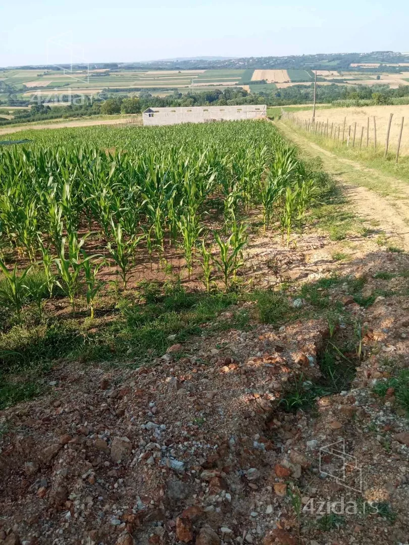 Građevinsko zemljište | 4zida