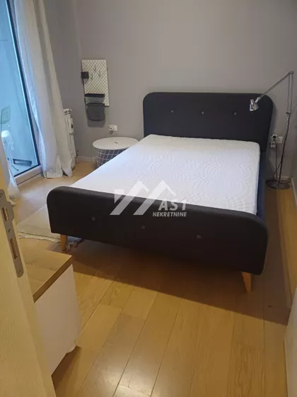 Vojvođanskih brigada | 4zida.rs