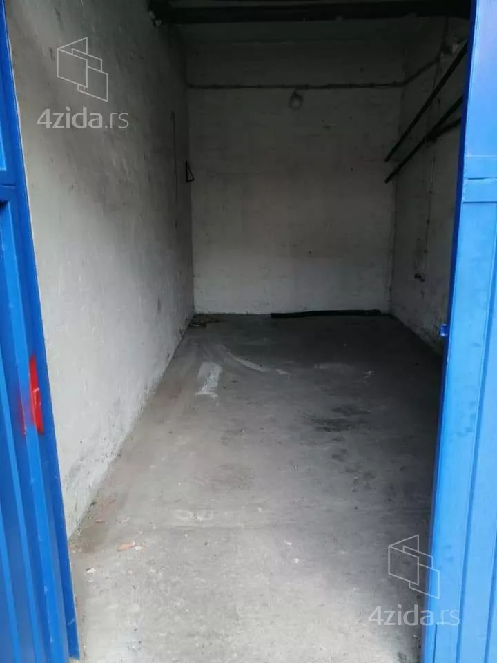 Garaža | 4zida