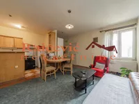 Centar, Voždovac opština, Beograd | 4zida.rs