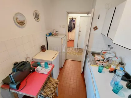 22. oktobra | 4zida.rs