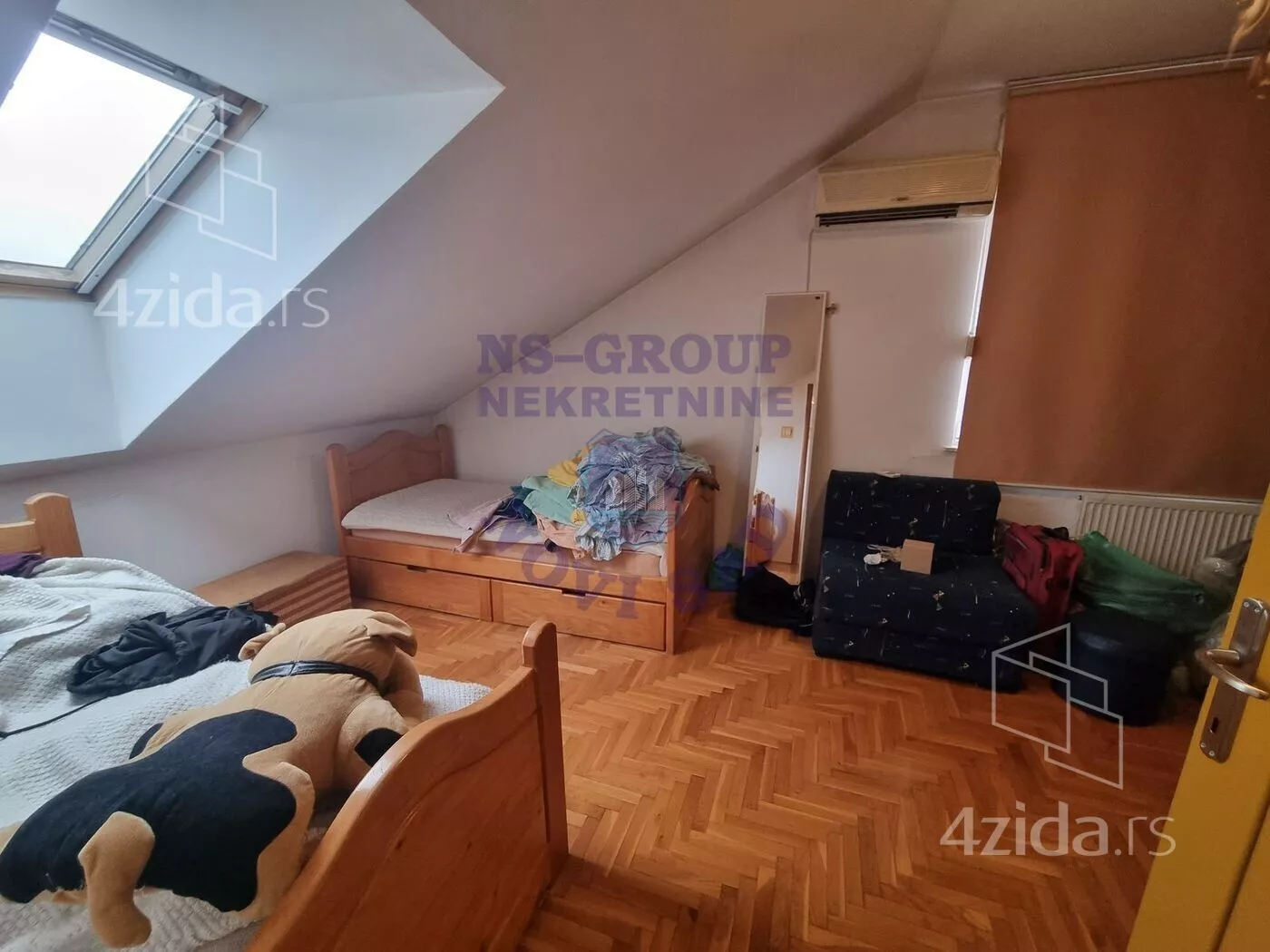 Šestosoban stan | 4zida