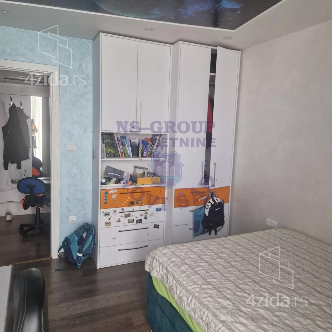 Četvorosoban stan | 4zida