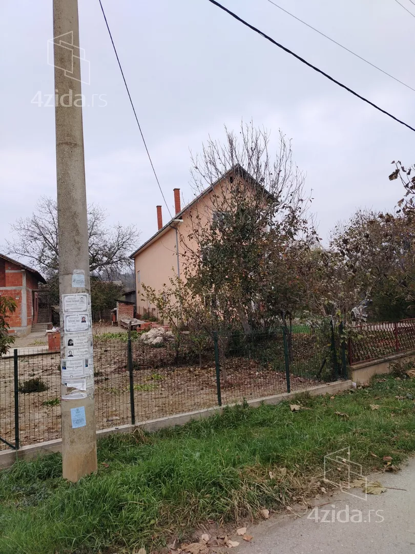 3-etažna kuća | 4zida