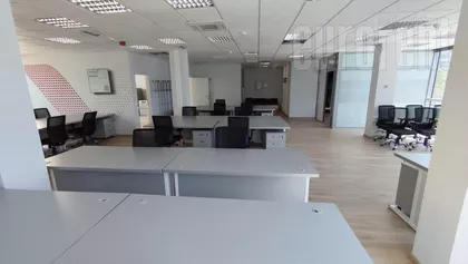 FONTANA | 4zida.rs
