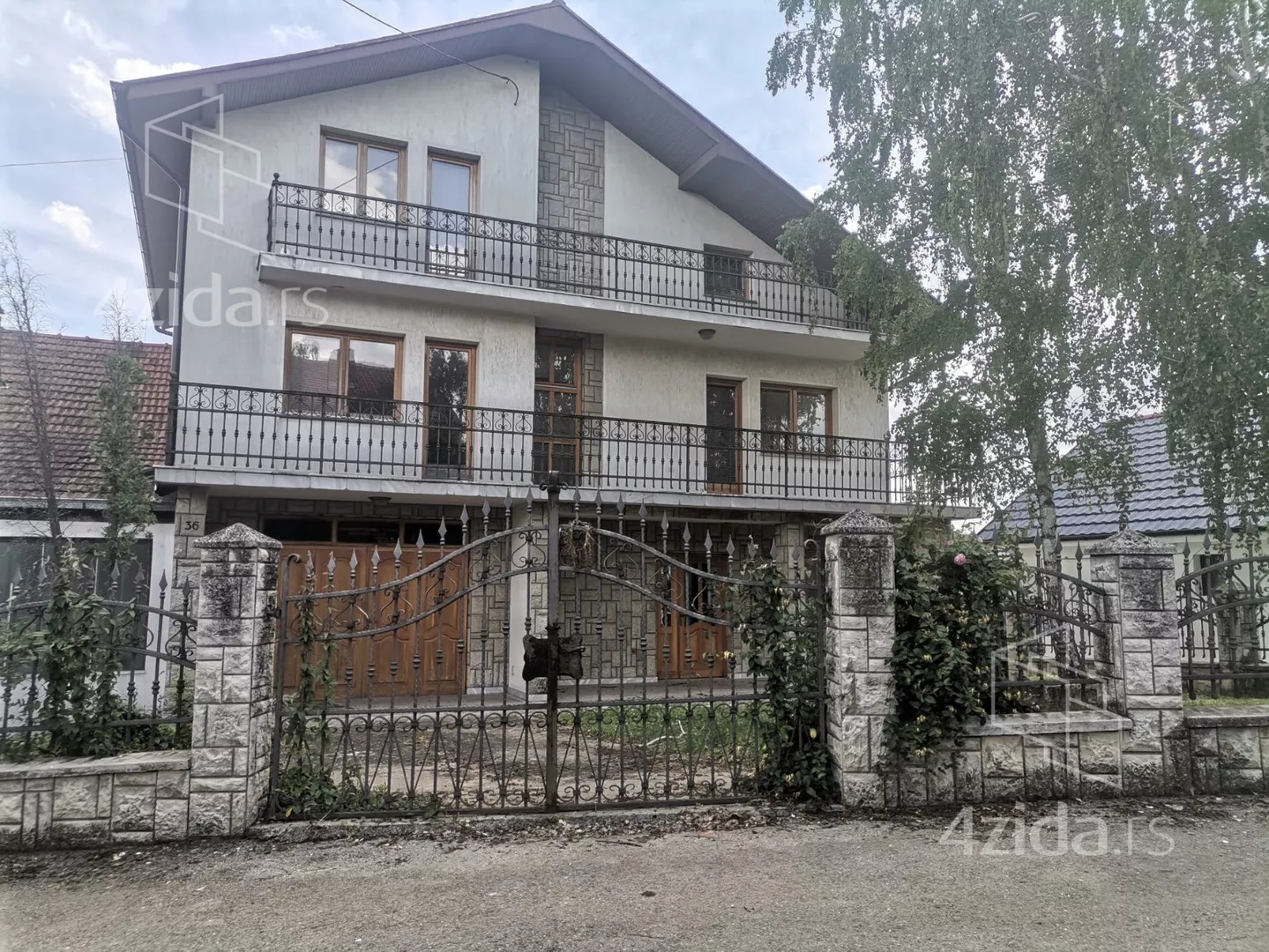 3-etažna kuća | 4zida