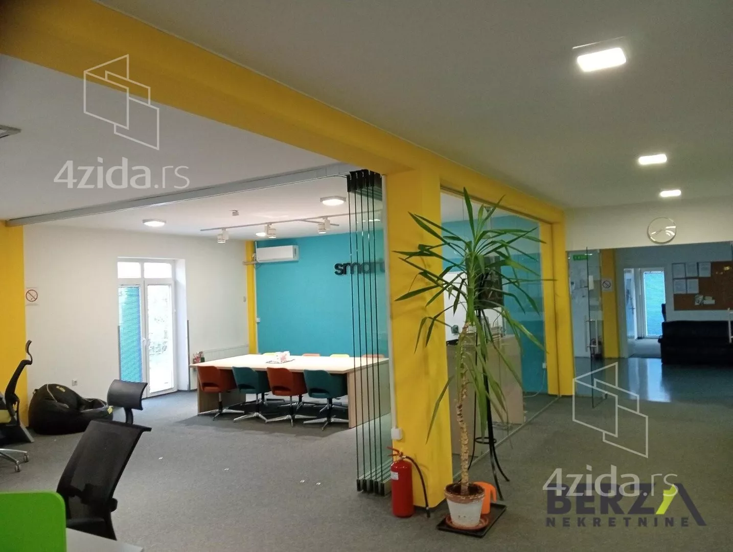 Poslovni prostor | 4zida