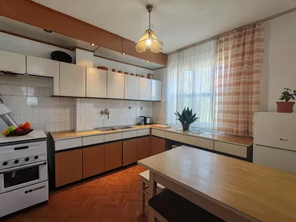 Pariske Komune | 4zida.rs