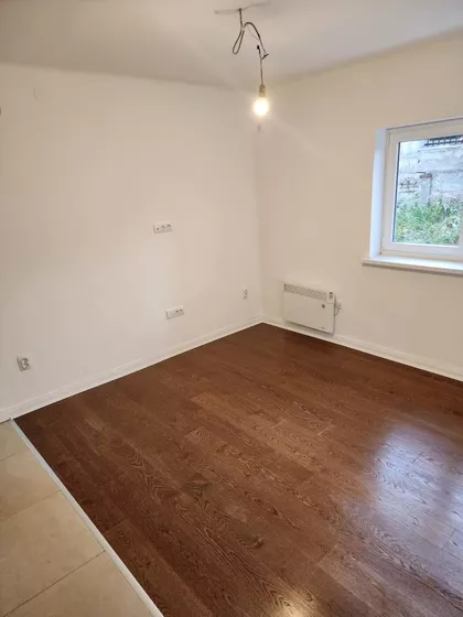 Lekino Brdo | 4zida.rs