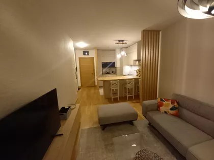 Tadije Sondermajera | 4zida.rs