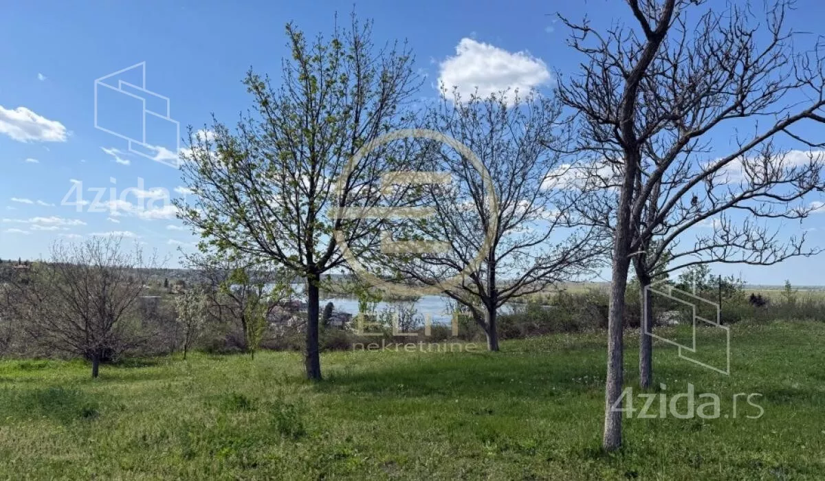 Građevinsko zemljište | 4zida