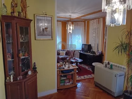 Nastićeva | 4zida.rs