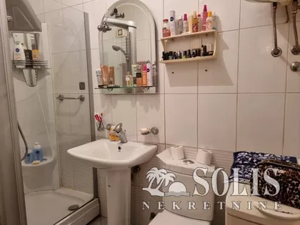 Petra Drapšina | 4zida.rs