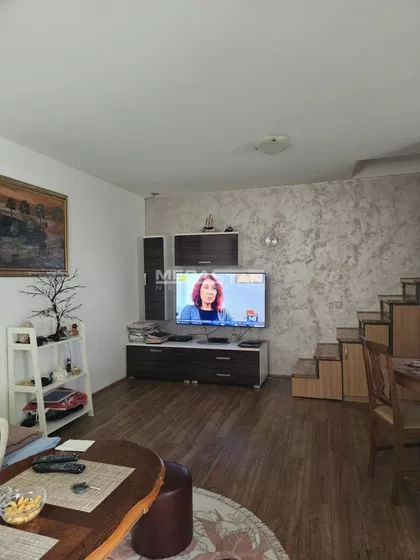 Braće Ribnikar | 4zida.rs