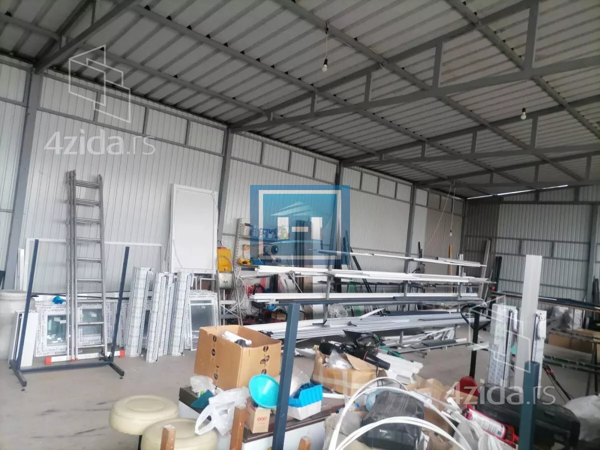 Poslovni prostor | 4zida