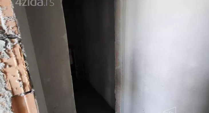 Lokal | 4zida
