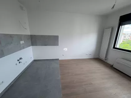 Radnička | 4zida.rs