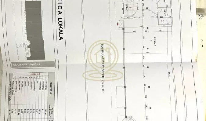 Poslovna zgrada | 4zida