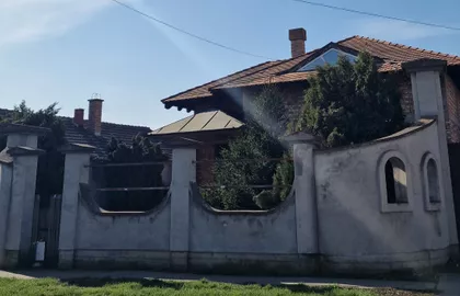 Branka Radičevića 25 | 4zida.rs