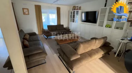 Svetosavska | 4zida.rs