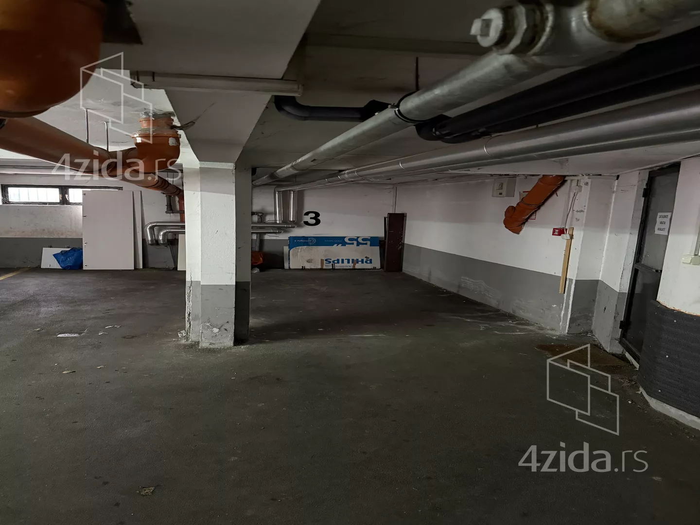 Garaža | 4zida