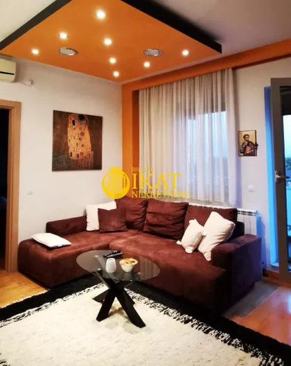 Zanatlijska | 4zida.rs