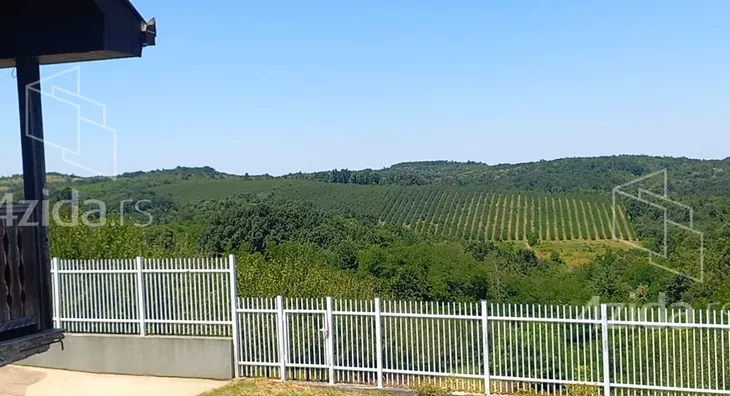 Poljoprivredno zemljište | 4zida