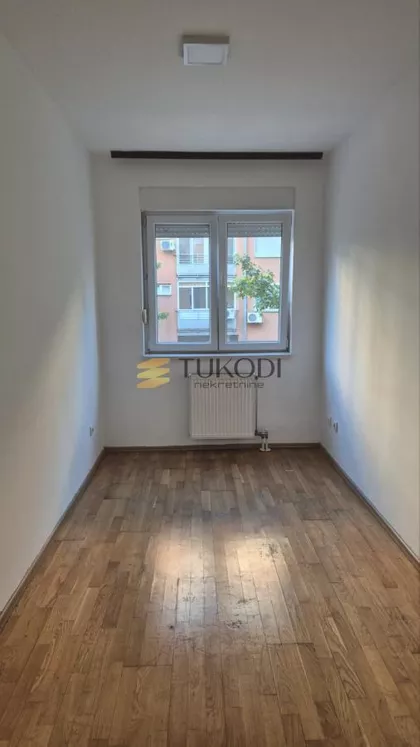 Janka Čmelika | 4zida.rs