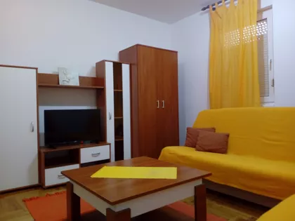 Gogoljeva 33 | 4zida.rs