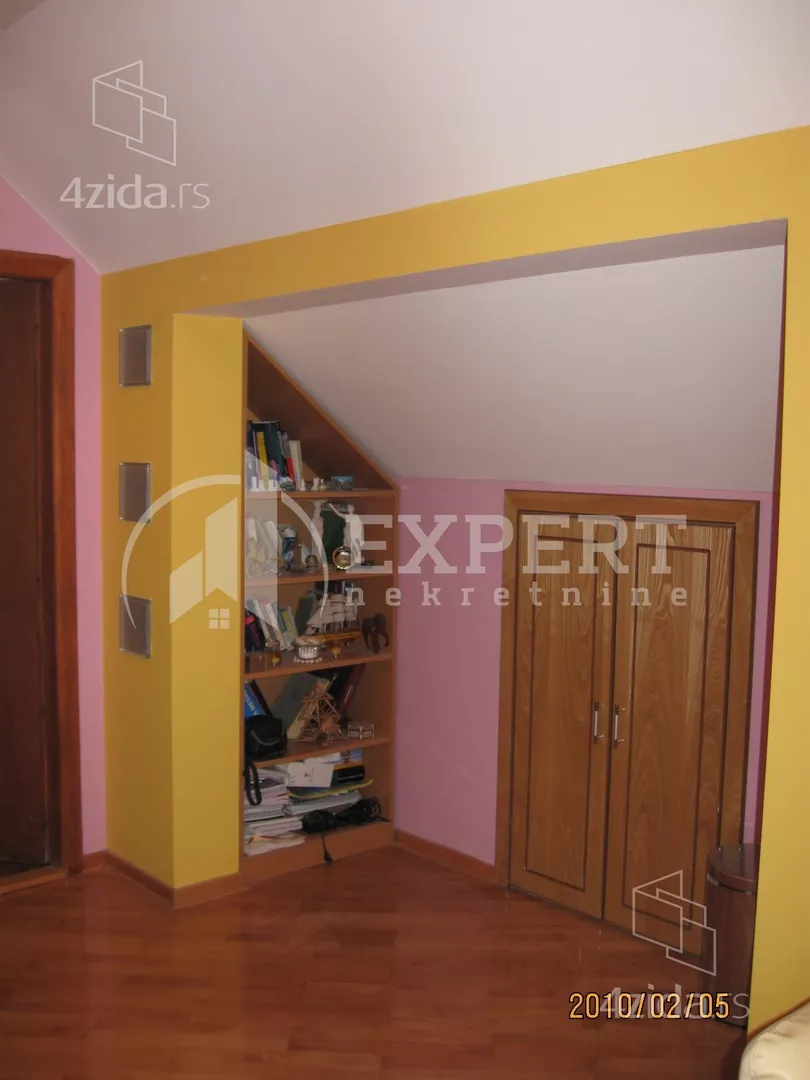 3-etažna kuća | 4zida