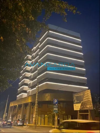 Gospodara Vučića | 4zida.rs