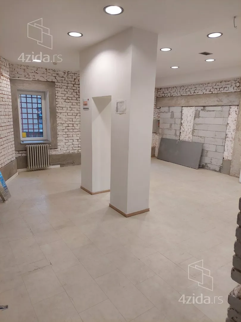 Poslovni prostor | 4zida