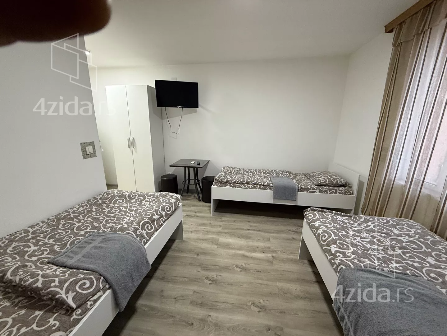 Ugostiteljski objekat | 4zida