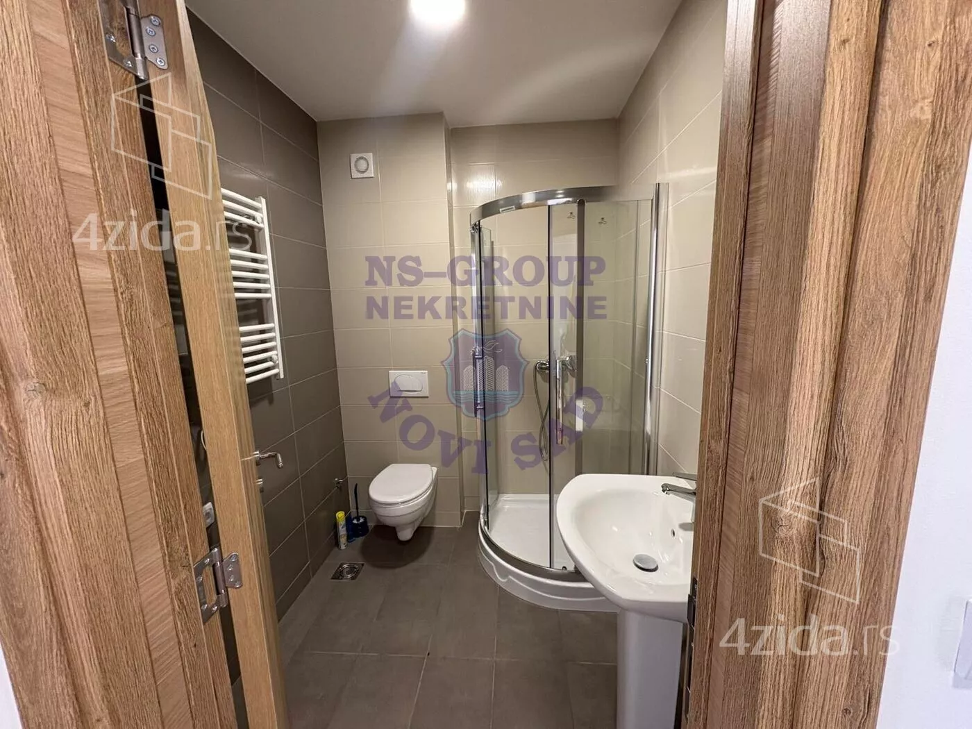 Troiposoban stan | 4zida