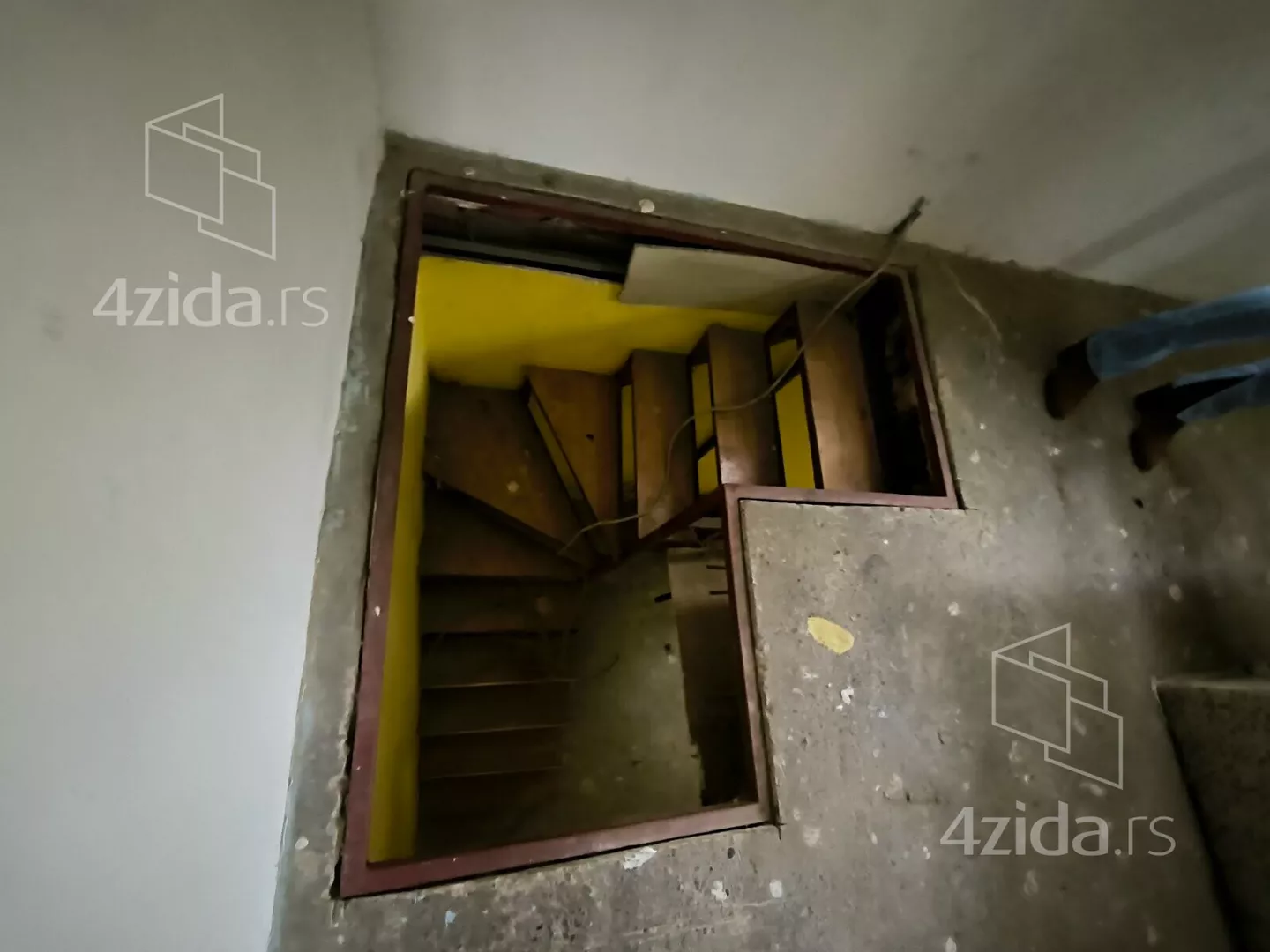 3-etažna kuća | 4zida