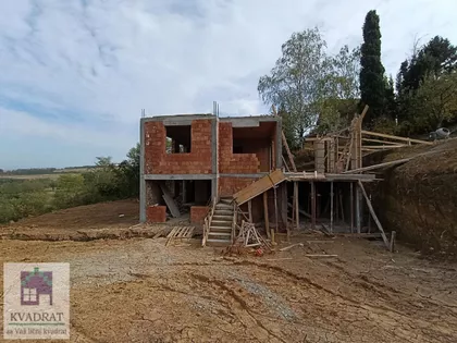 Mislođin | 4zida.rs