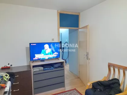 Prvomajska | 4zida.rs