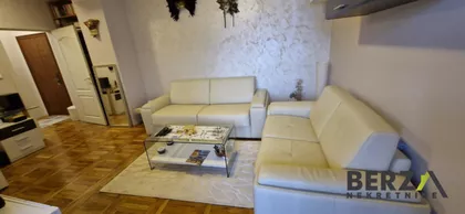 Bulevar Patrijarha Pavla (Somborski Bulevar) | 4zida.rs