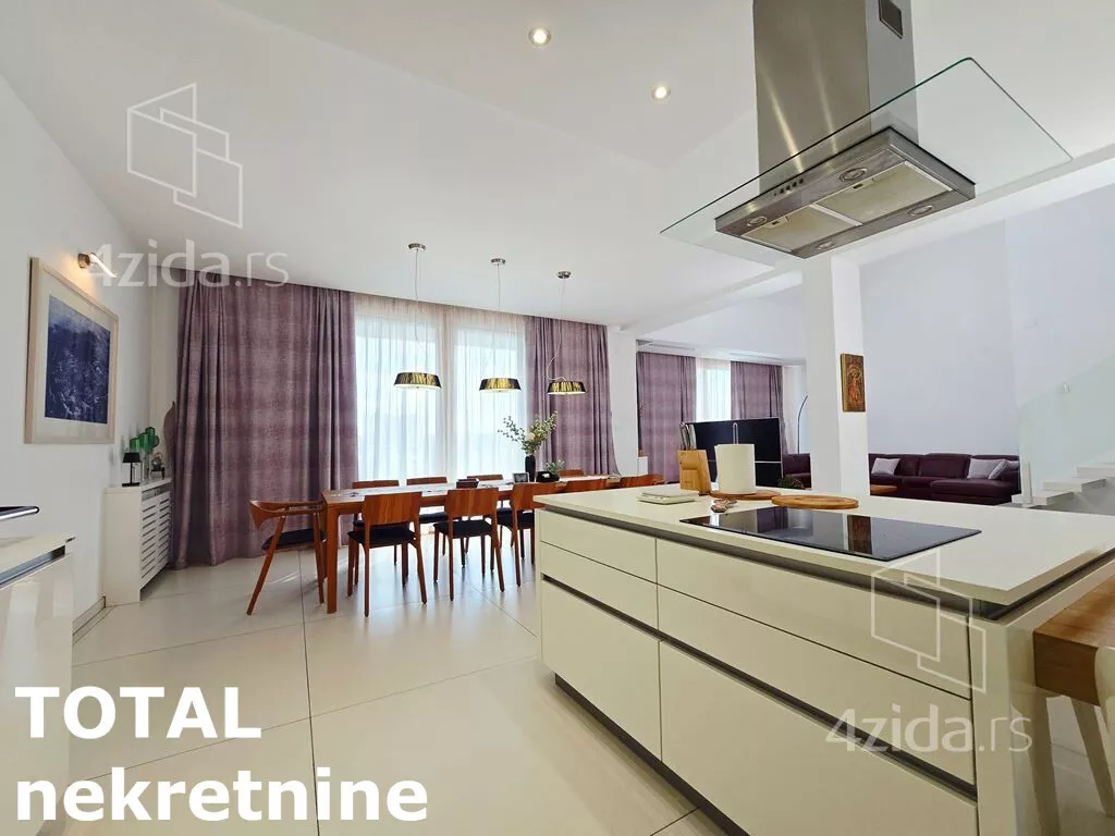 Sedmosoban stan | 4zida