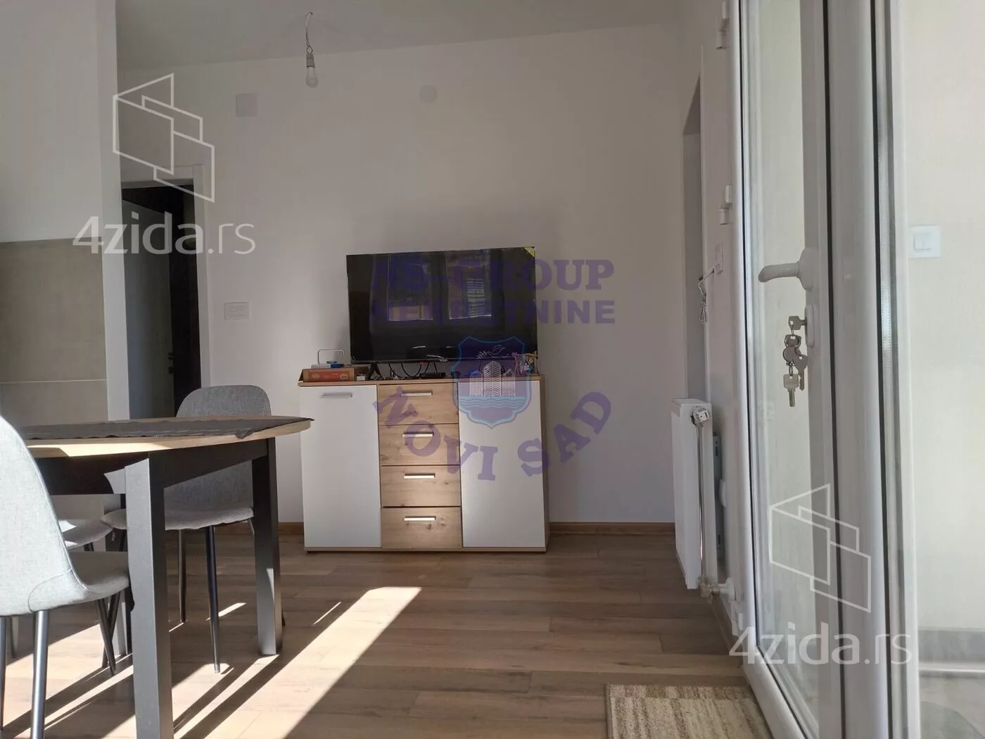 Dvoiposoban stan | 4zida