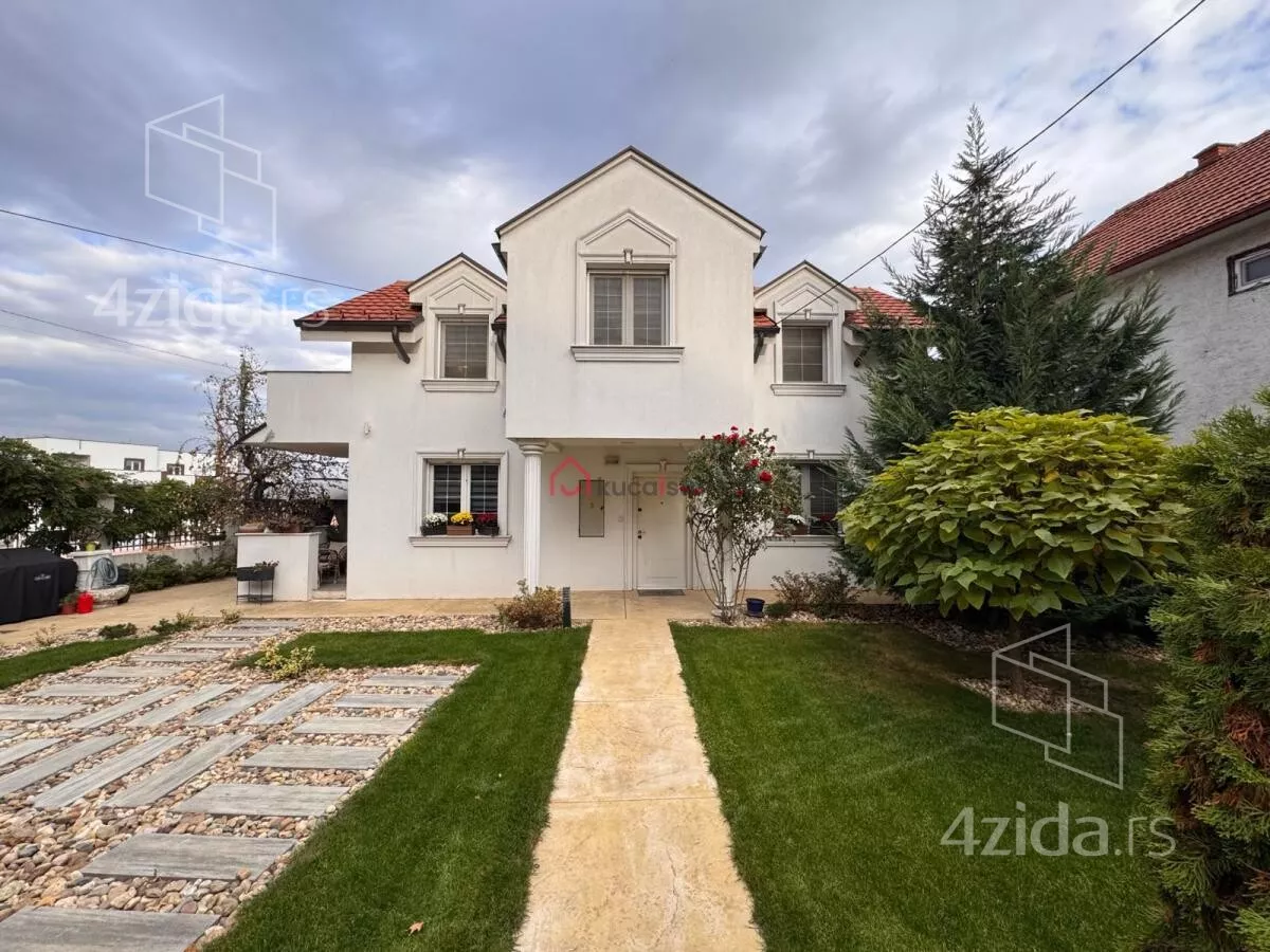 Kuća | 4zida
