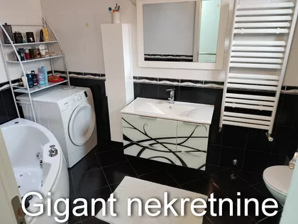 Crveni Krst | 4zida.rs