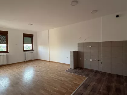 Квартира на продажу · 42 m² · Jednoiposoban stan, Veternik, Novi Sad