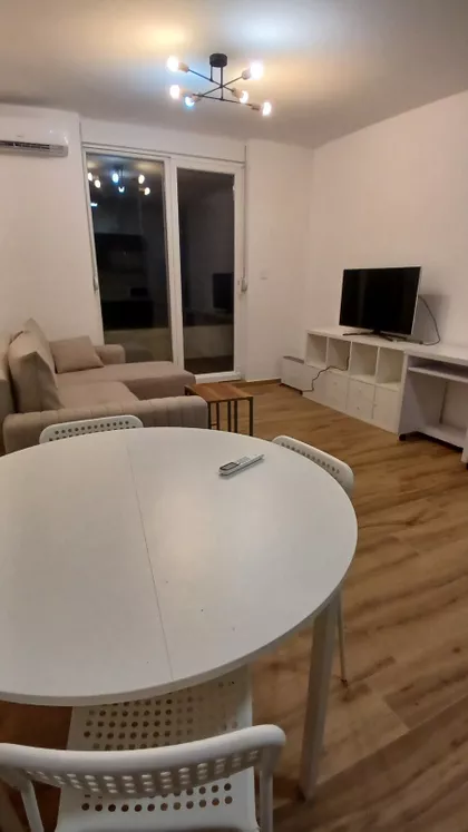 Laze Lazarevića 35 | 4zida.rs