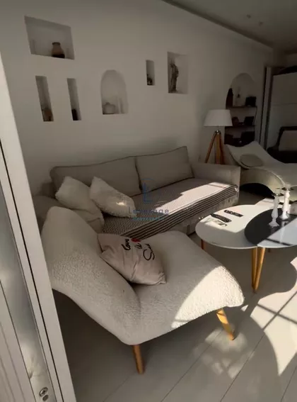 Karađorđeva | 4zida.rs