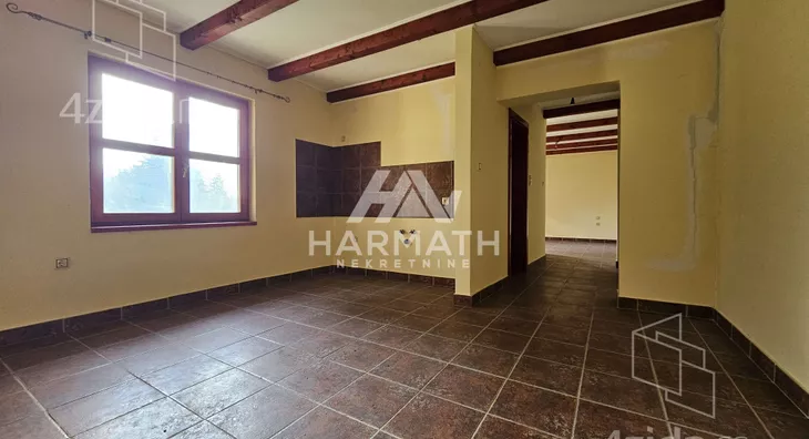 Poslovna zgrada | 4zida