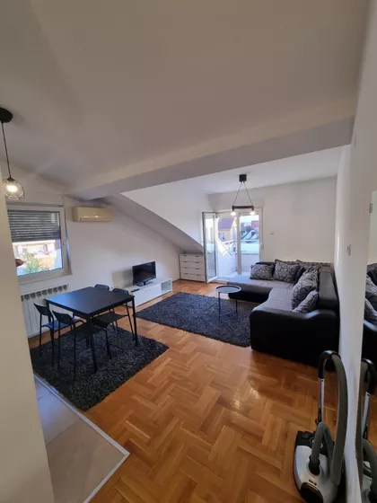 Straška Pindžura 21 | 4zida.rs