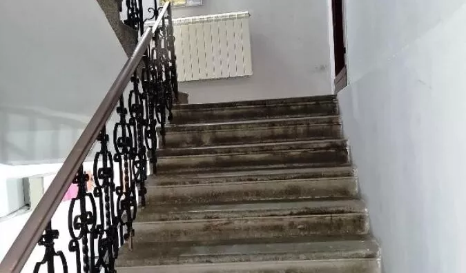 Devetosoban stan | 4zida